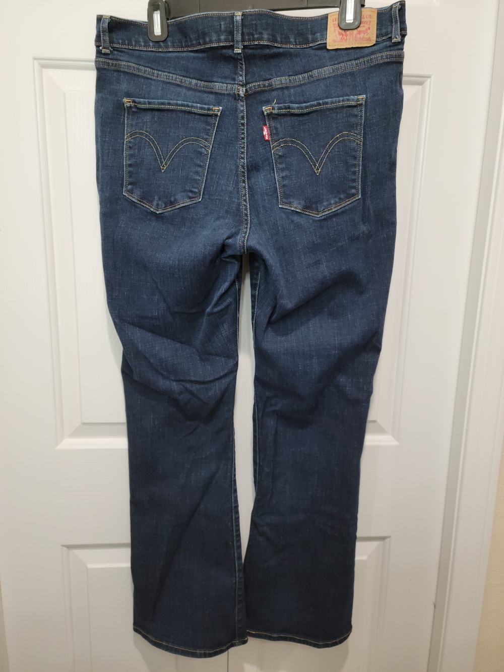 Levi's High-Waist Dark Blue Bootcut Jeans - Picture 2 of 16